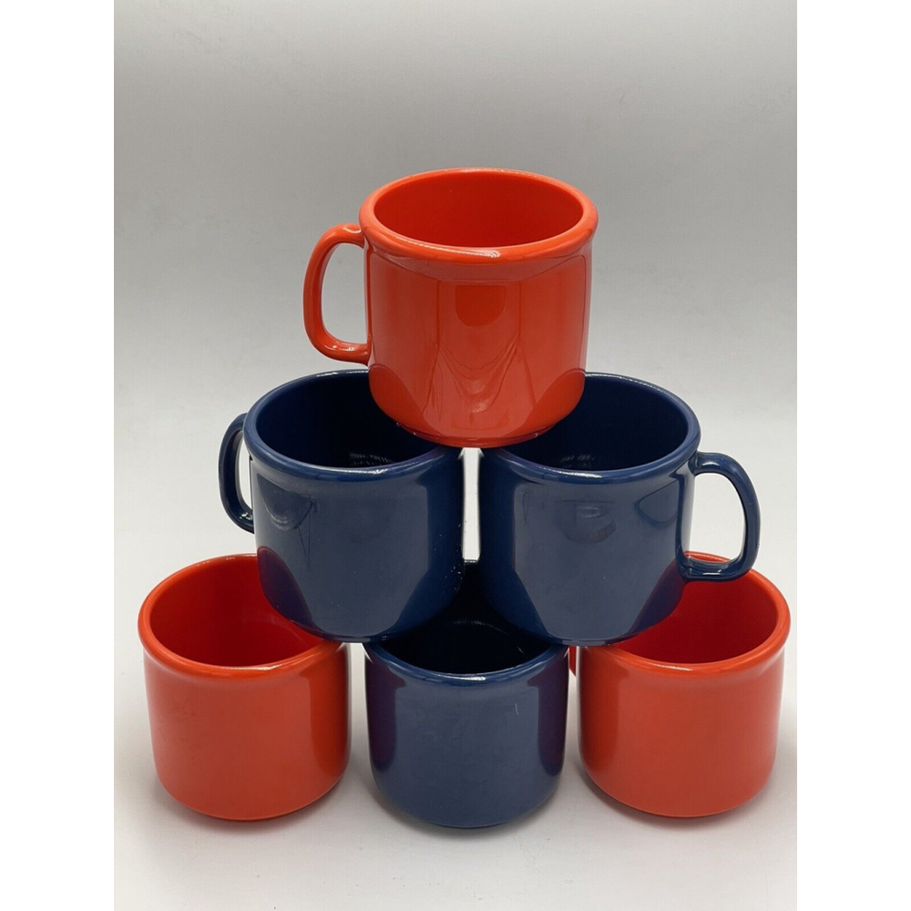 Mid-Century Handled Plastic Cups Mugs Set Of 6-3 Orange 3 Navy 8 oz (3 NWT)